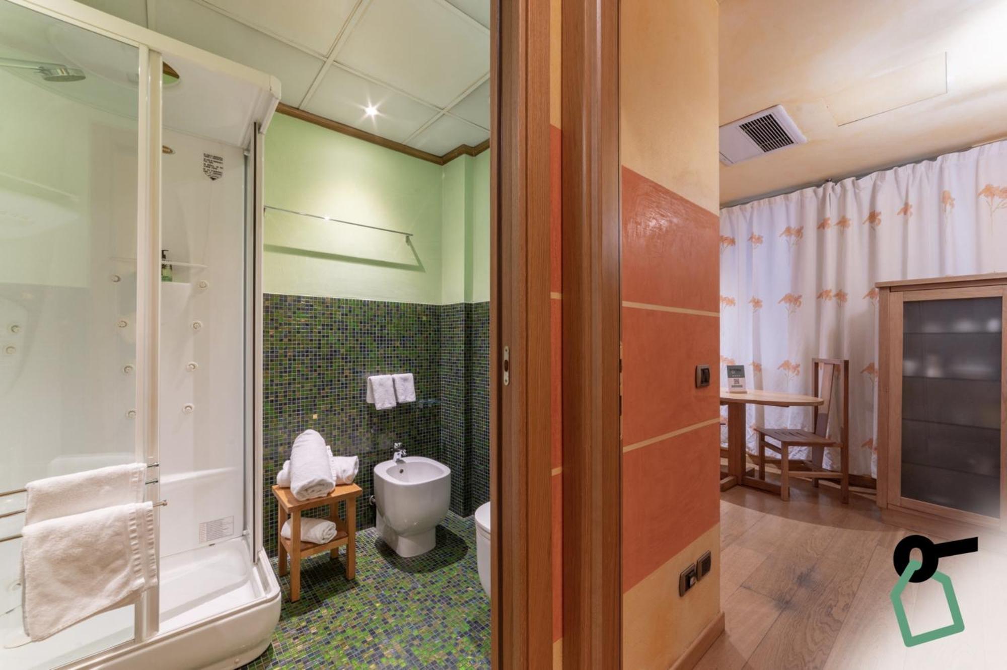 Hotiday Discovery - Residence Verona Esterno foto