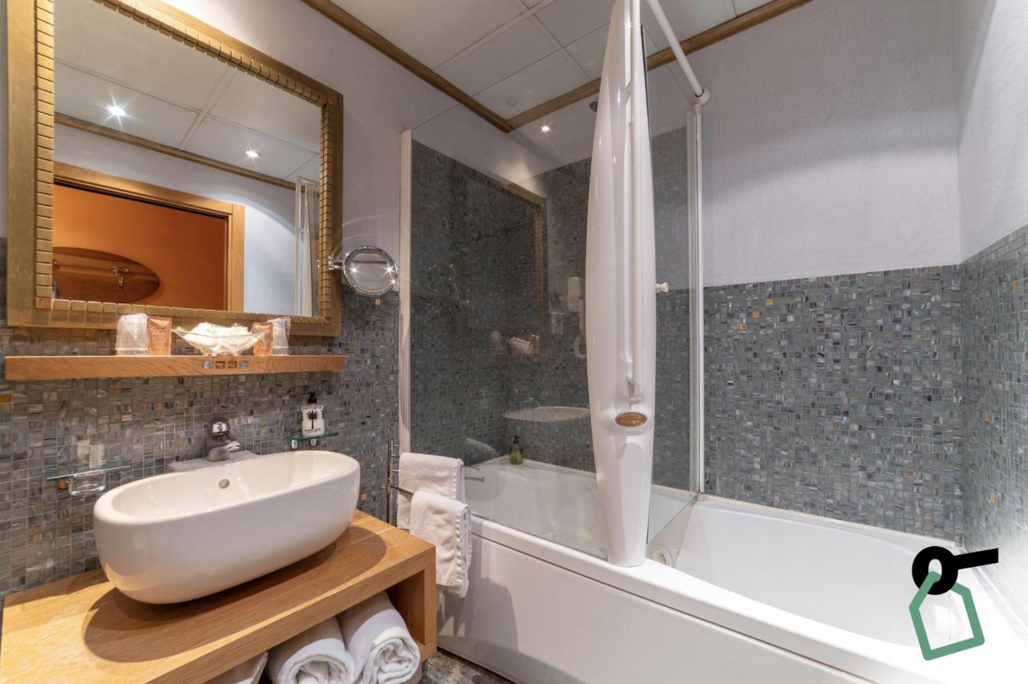 Hotiday Discovery - Residence Verona Esterno foto